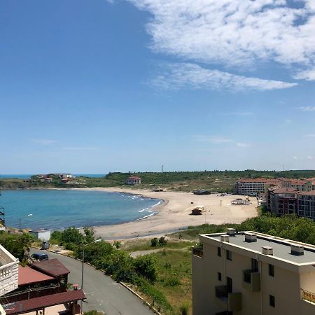"Калоянови" Hotell Tsarevo Exteriör bild